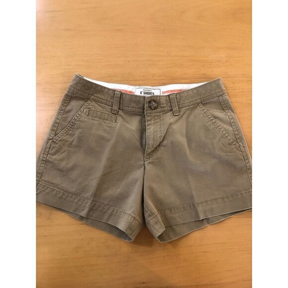 Old Navy Low Rise Perfect 5 Inch Shorts - Size O regular -Tan color . - Picture 1 of 5